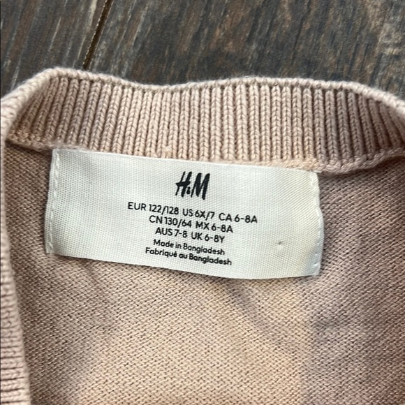 H&M Tan Crew Neck Sweater with Polka Dots - Picture 9 of 10